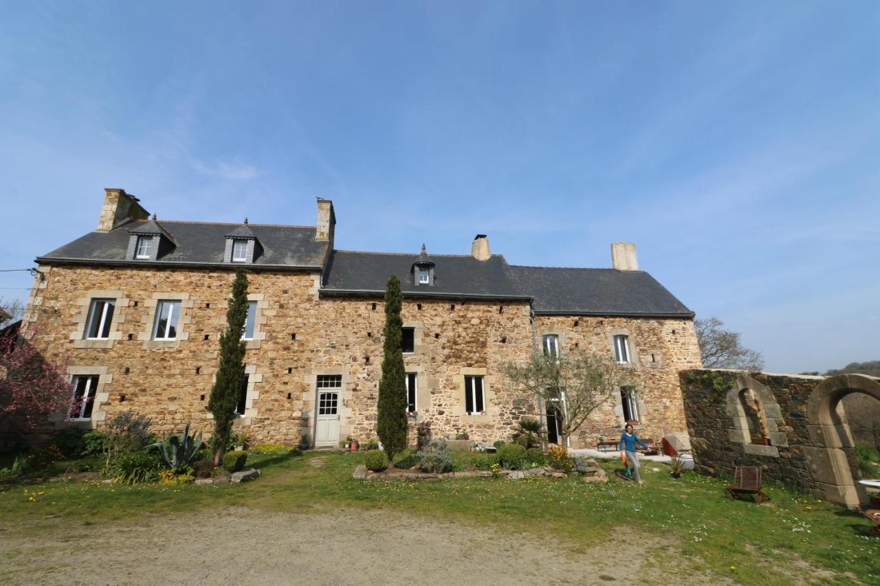 Le Manoir De Panduonec Bed & Breakfast Treverec Dış mekan fotoğraf